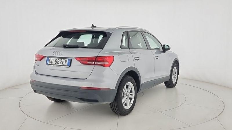 Audi Q3 35 TDI S tronic Business