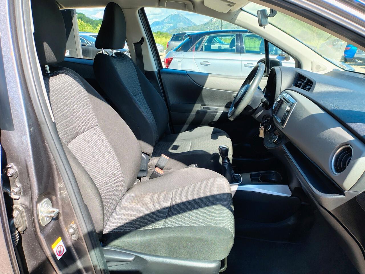 Toyota Yaris 1.0 5 porte Lounge