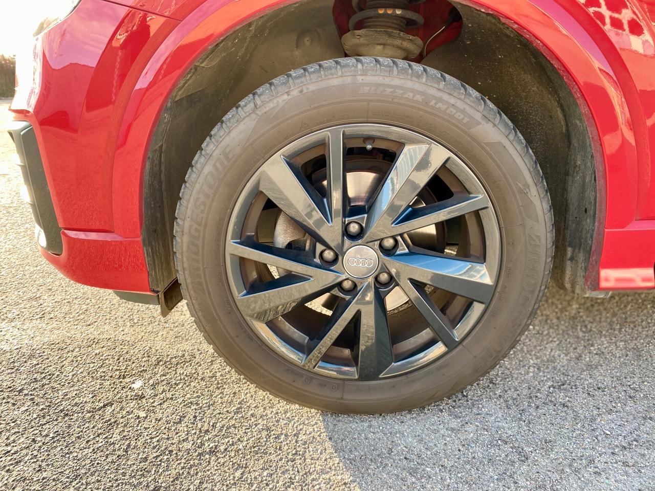 Audi Q2 30 1.6 tdi S line Edition s-tronic 116cv GANCIO TRAINO