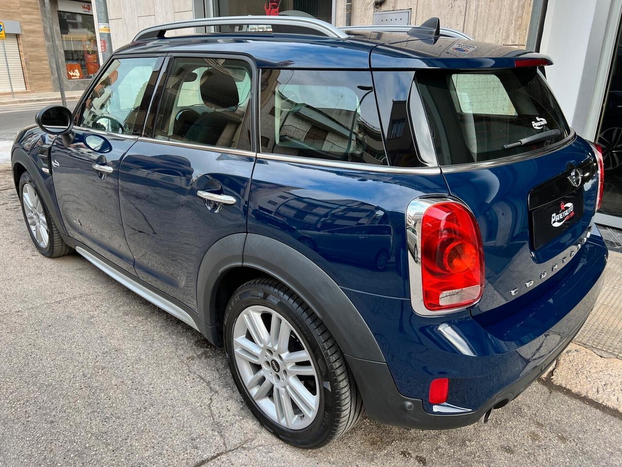 Mini Cooper D Countryman 2.0 Cooper Business all4 AUTOM. NAVI/LED/18/LUCI