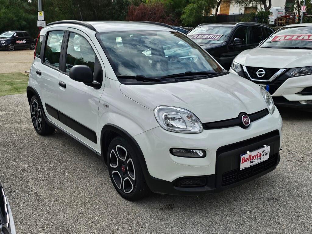 Fiat Panda 1.0 FireFly S&S Hybrid City Cross