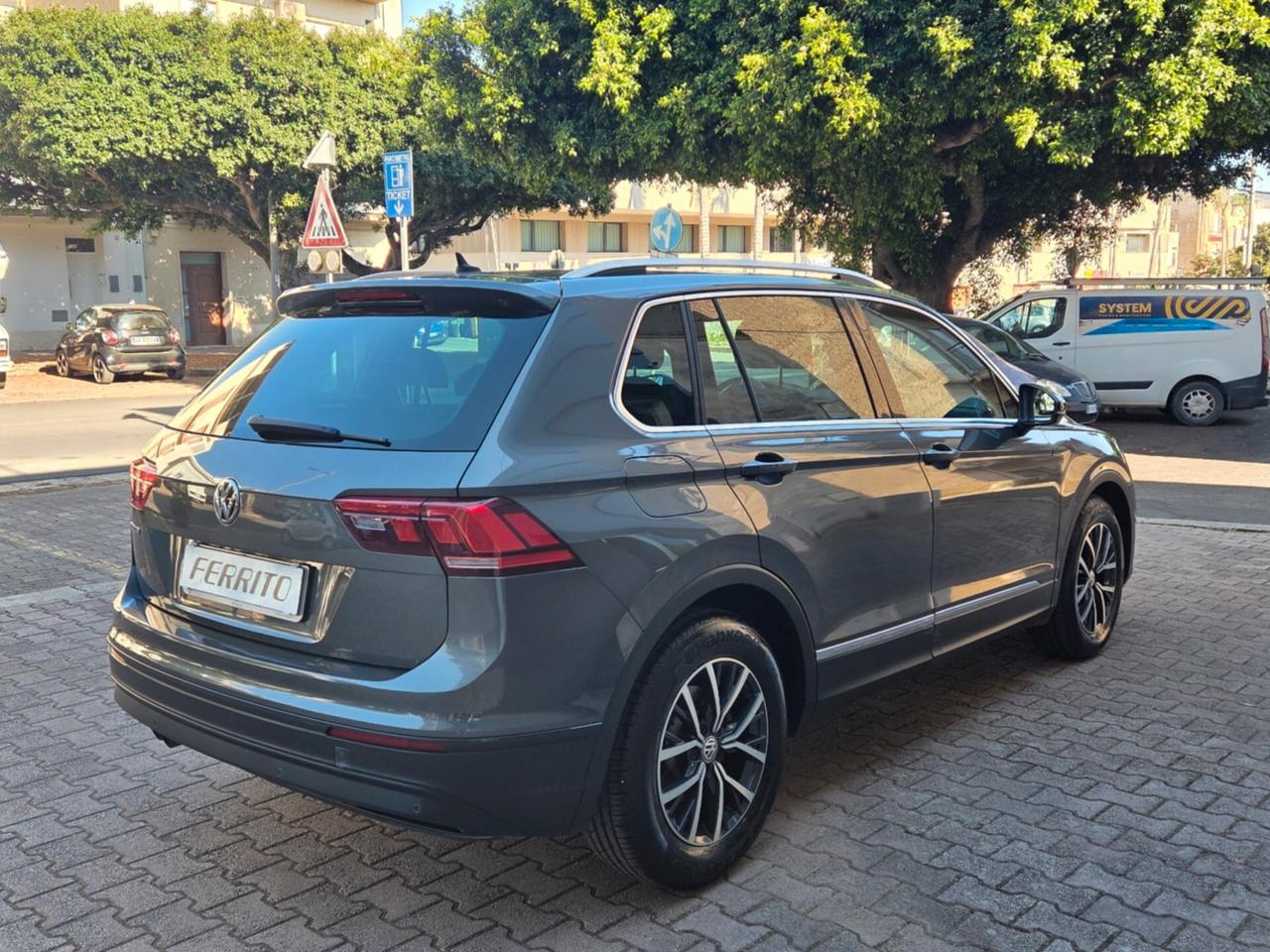 Volkswagen Tiguan 1.6 TDI SCR Business BlueMotion Technology