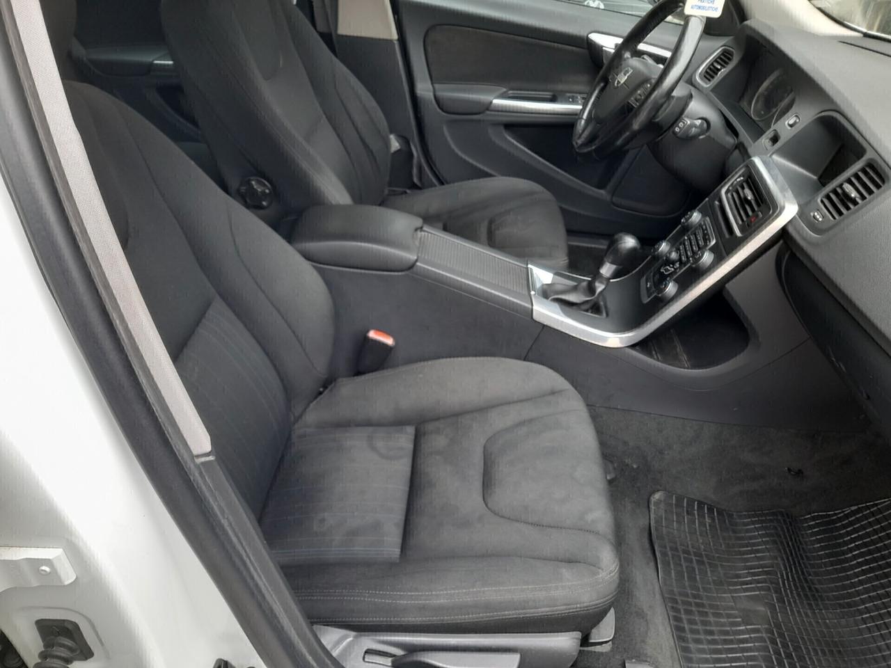 Volvo V60 DRIVe