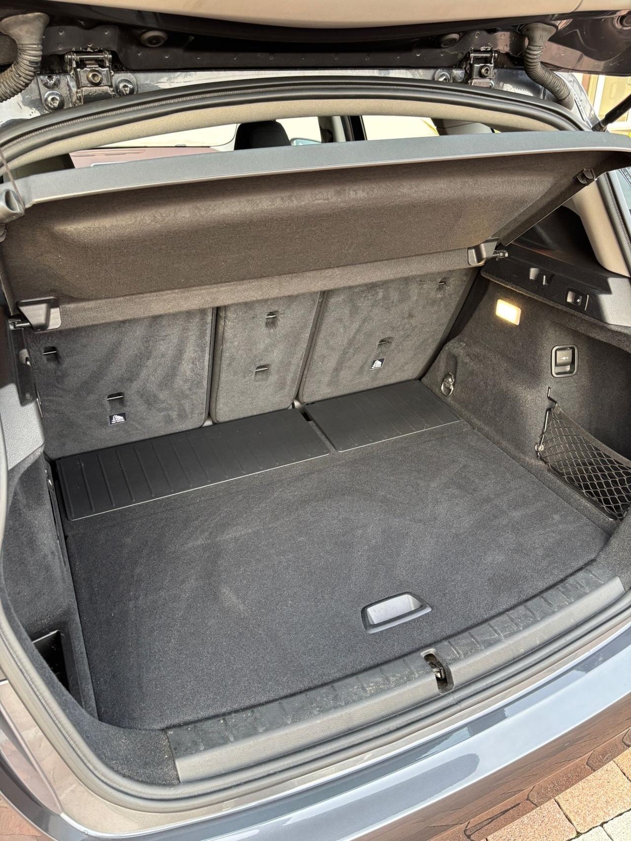 Bmw 218 218i Tourer Luxury