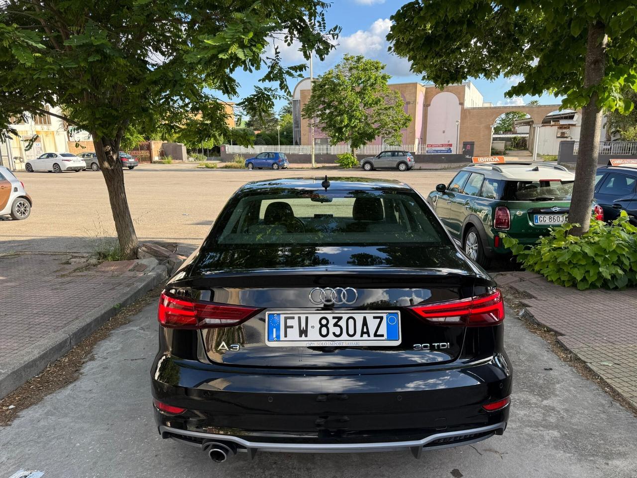 Audi A3 Sedan km. 29000! 30 TDI S Line