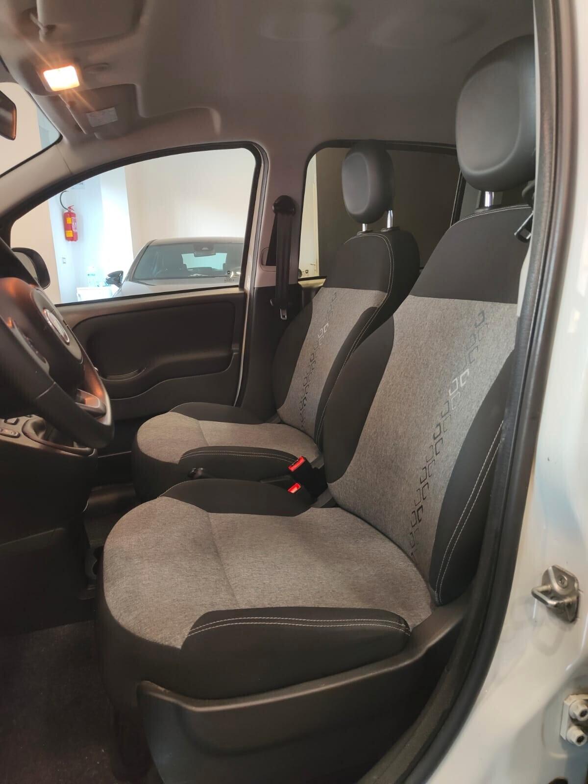 Fiat Panda 1.2 EasyPower Lounge 69CV gpl