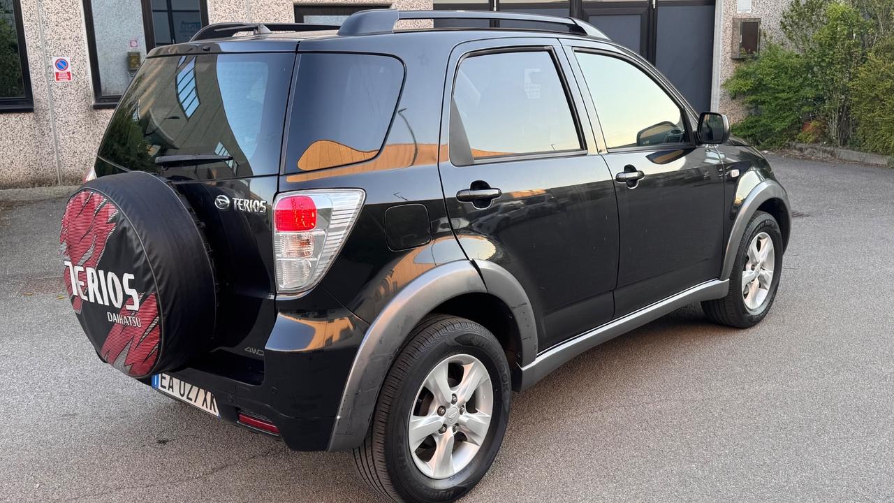 Daihatsu Terios 1.5 4WD B Easy Green Powered