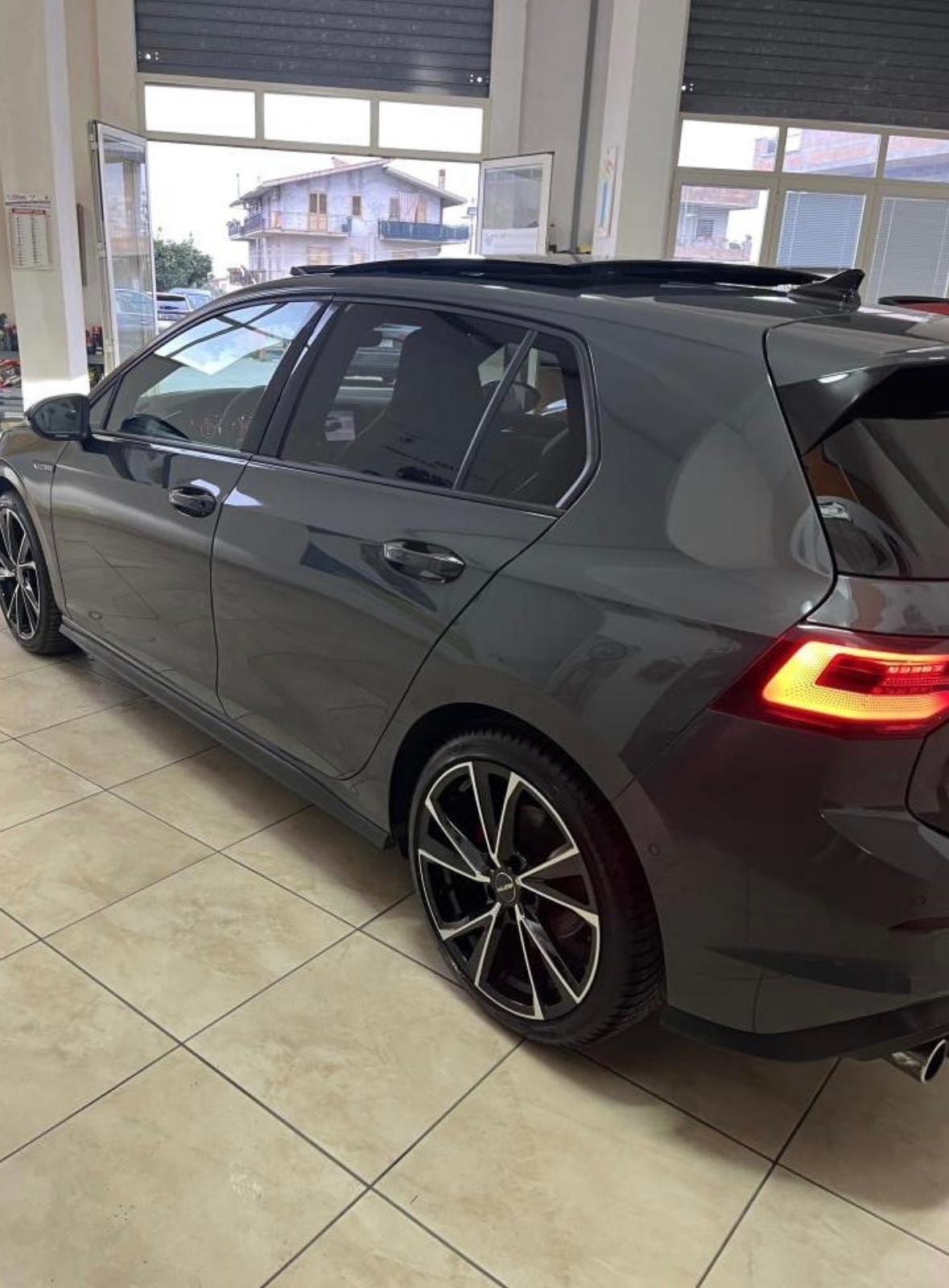 Volkswagen Golf 2.0 VIII TDI GTD DSG Full optional tetto apribile