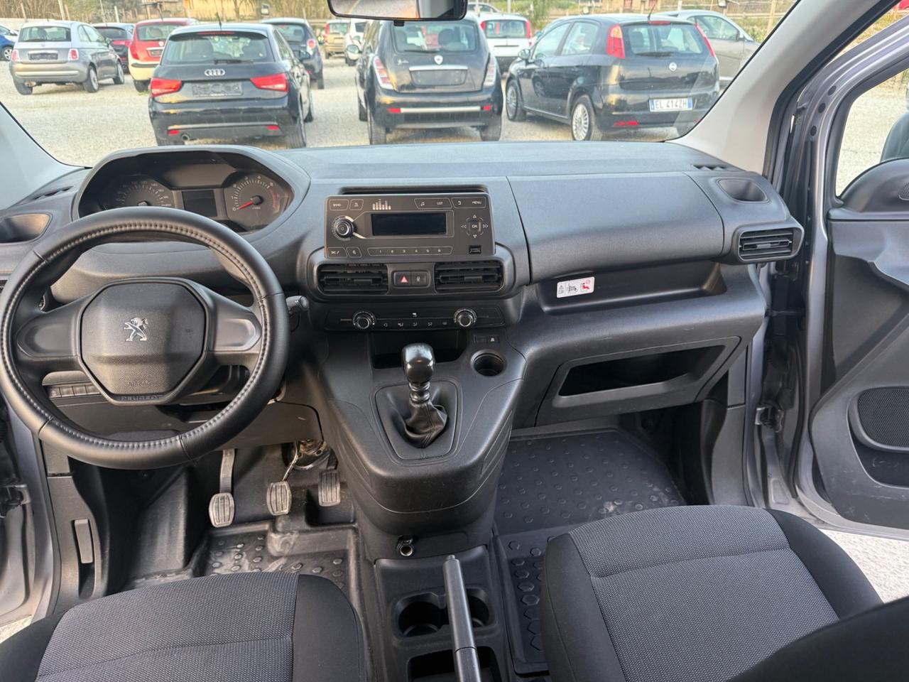 Peugeot Partner BlueHDi 130 cv n1 -5 posti