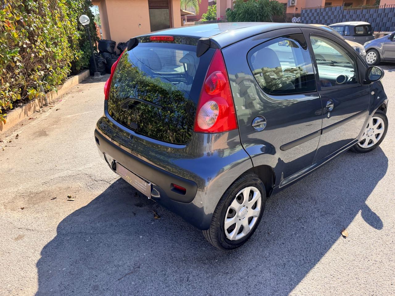 Peugeot 107 1.0 68CV 5p. Plaisir 2Tronic