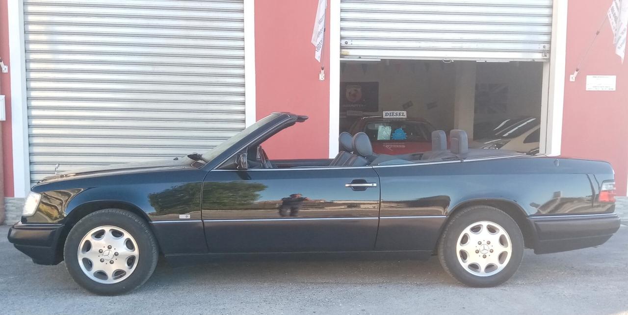 Mercedes-benz E 200 Cabriolet-1995