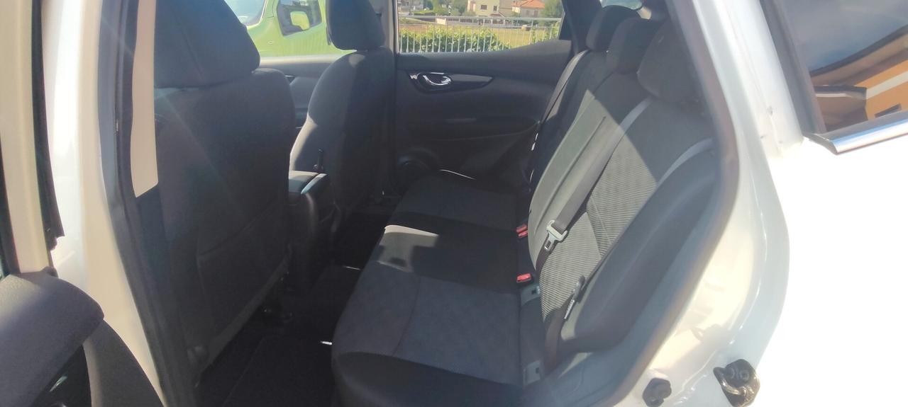 Nissan Qashqai 1.2 DIG-T Tekna