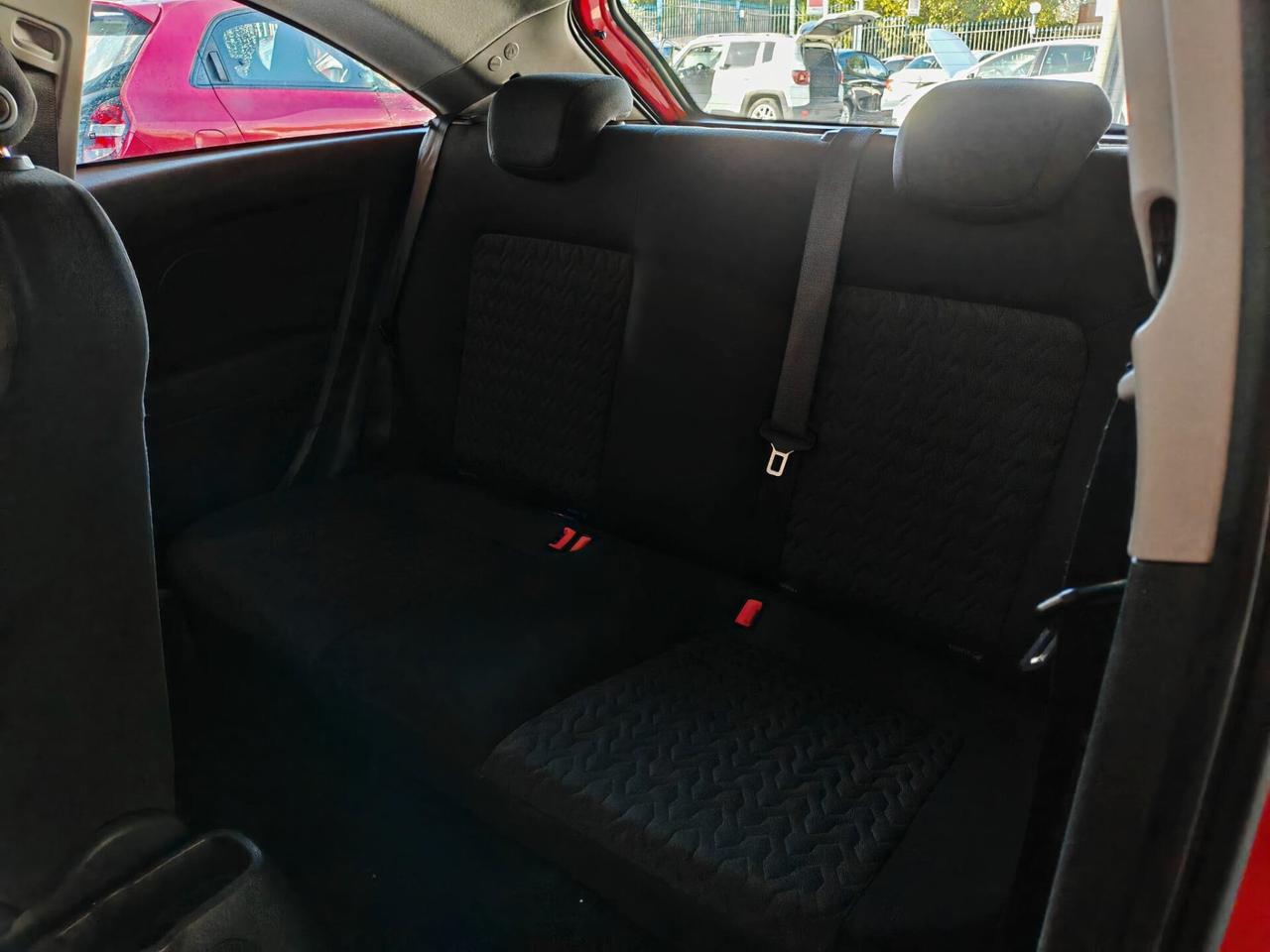 Opel Corsa 1.2 85CV 3 porte GPL-TECH b-color
