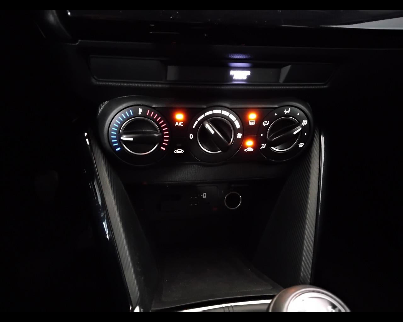 MAZDA 2 III 2020 - 2 1.5 m-hybrid 100th Anniversary 90cv