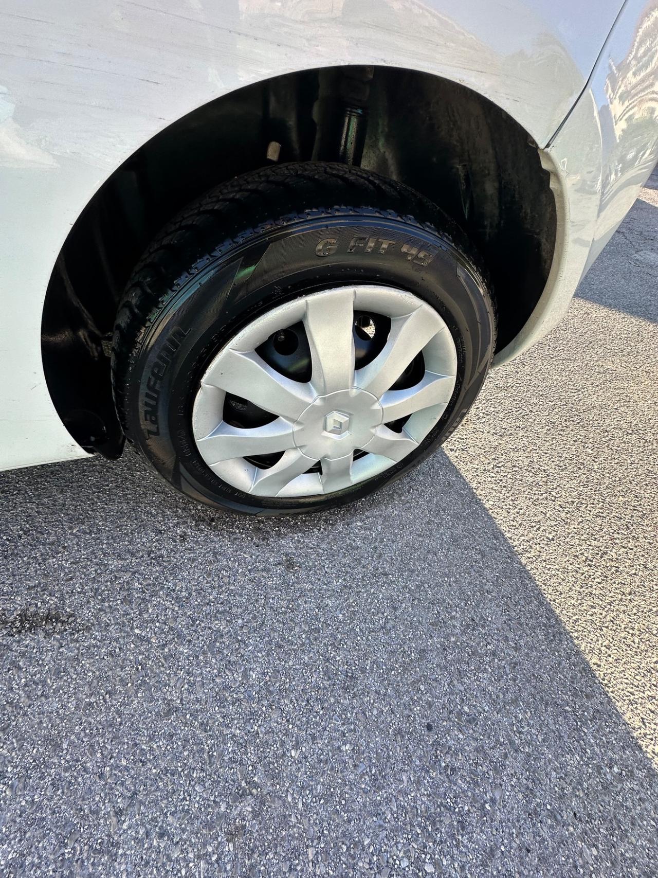 Renault Clio 1.2 16V 3 porte GPL Yahoo!