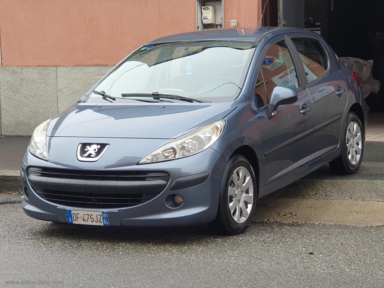 PEUGEOT 207 1.4 HDi 70 CV 5p.