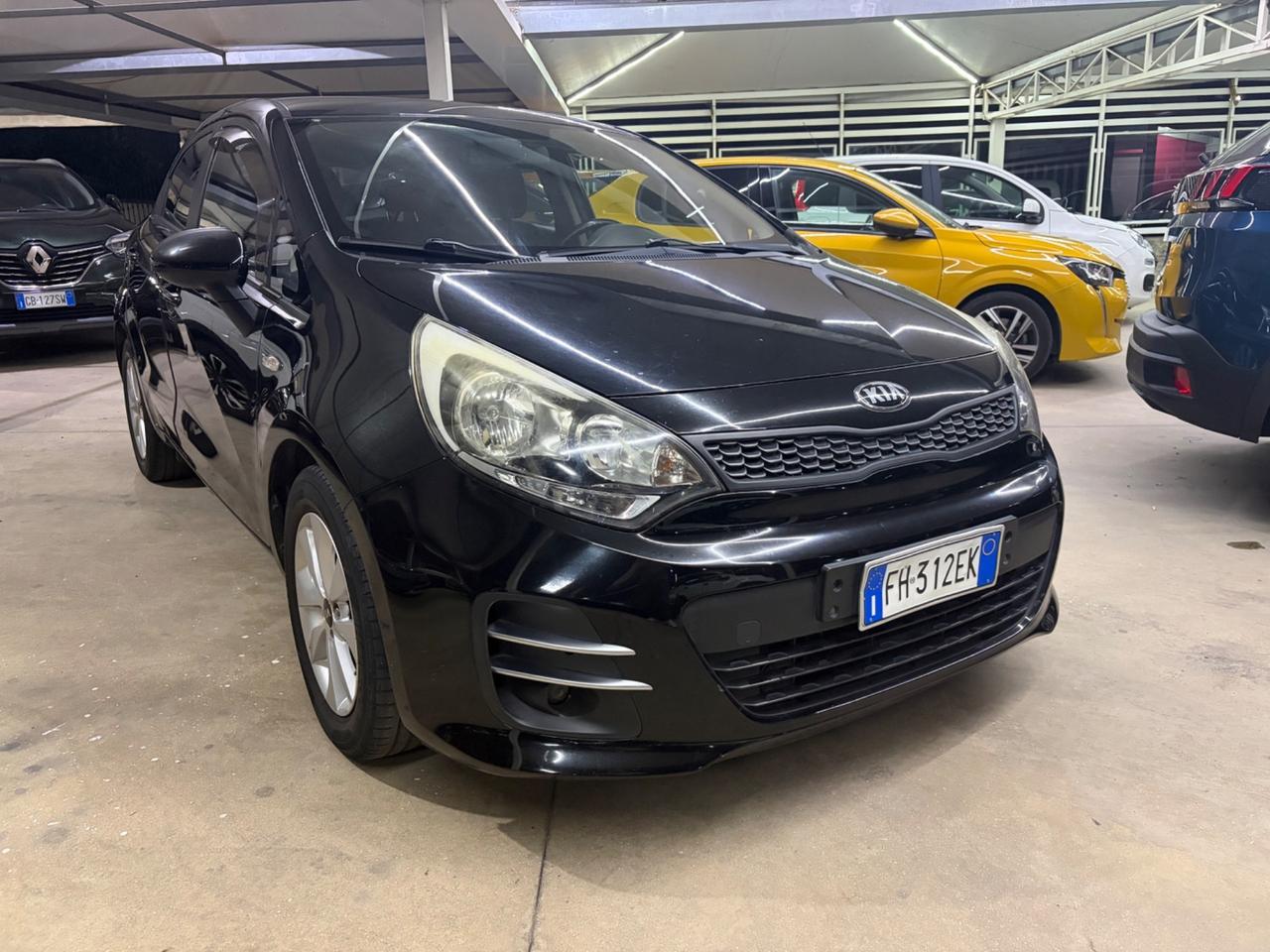 Kia Rio 1.1 CRDi 5p. Cool