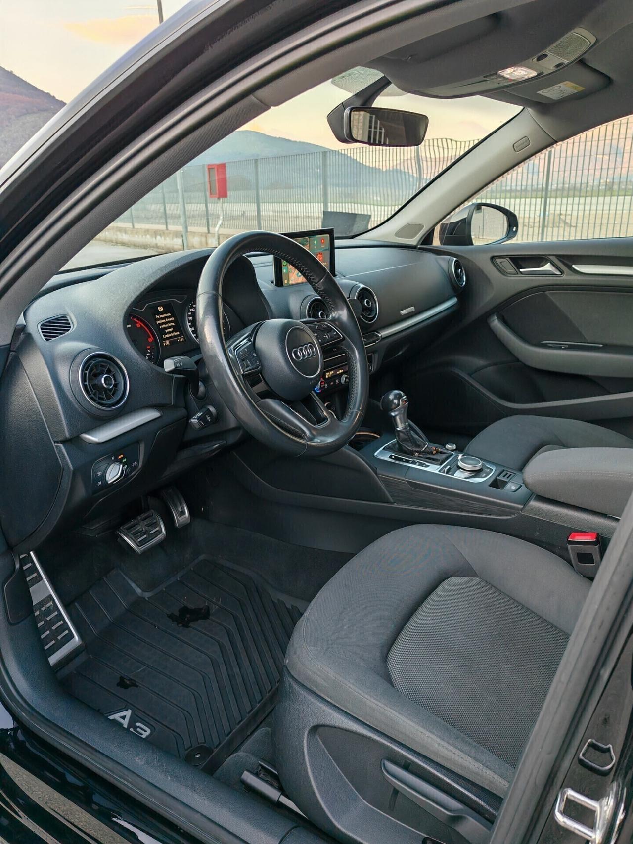 Audi A3 SPB 1.6 TDI 116 CV S tronic Sport