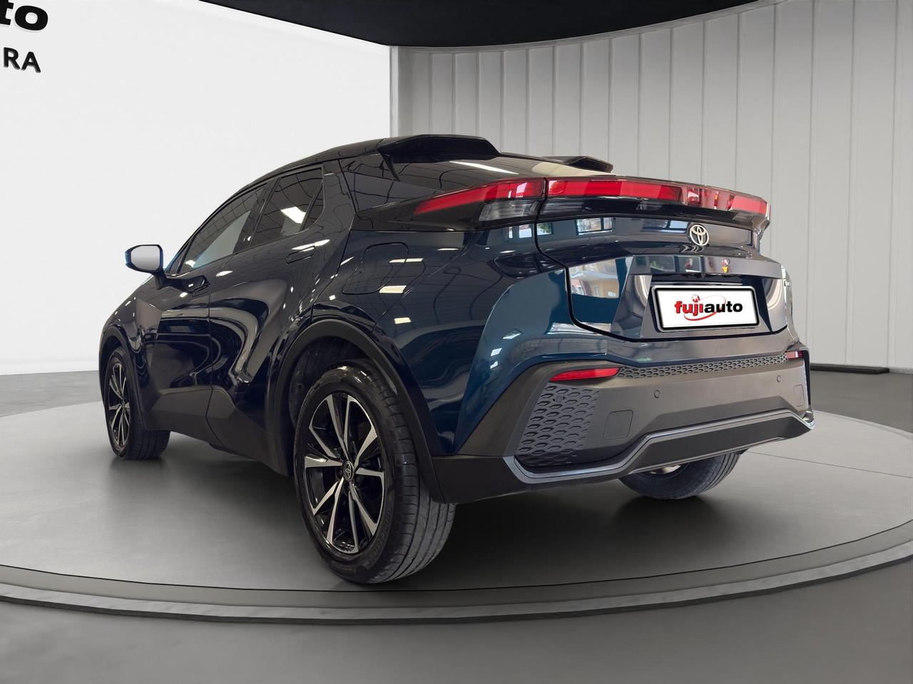 Toyota C-HR 2.0 phev Trend fwd e-cvt