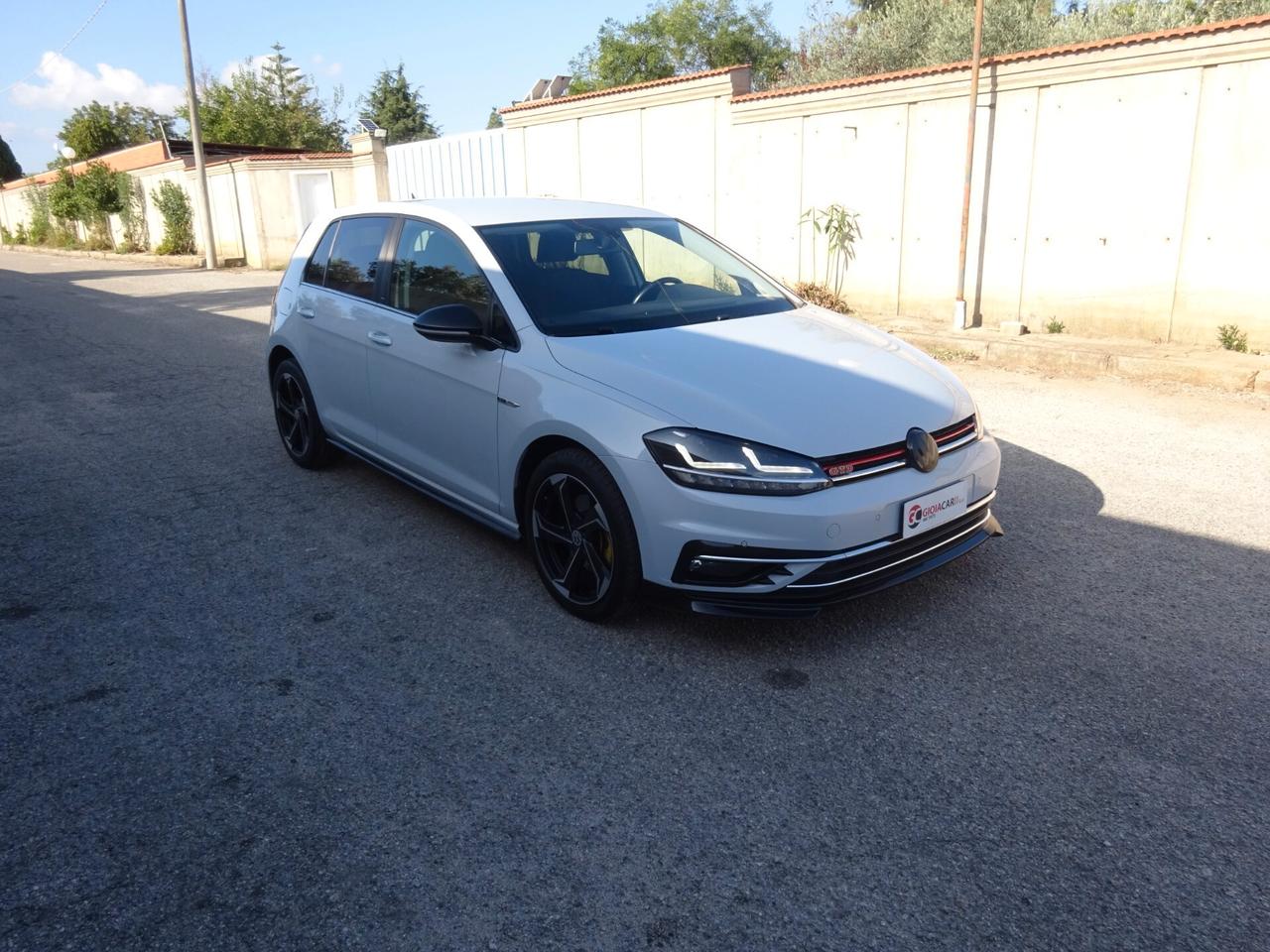 Volkswagen Golf 1.6 TDI 115 CV 5p. Sport ALLESTIMENTO GTD