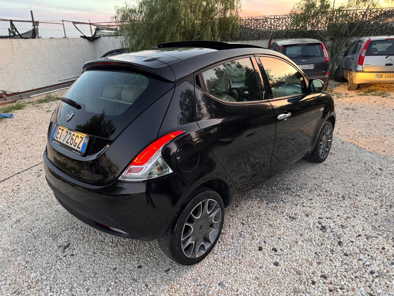 Lancia Ypsilon 1.3 MJT FULL OPTIONAL