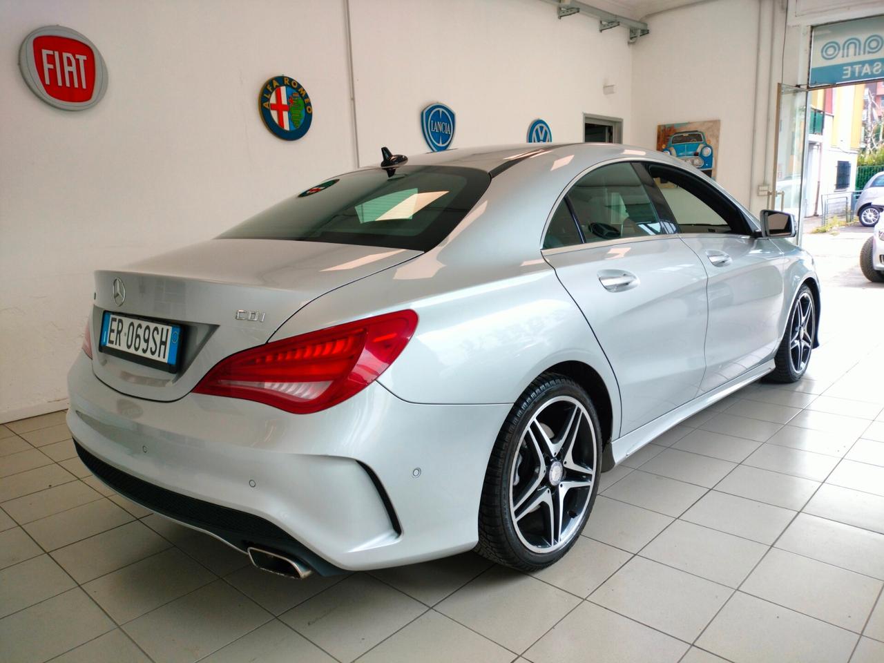 Mercedes-benz CLA 220 CLA 220 CDI Automatic Premium cambio automatico