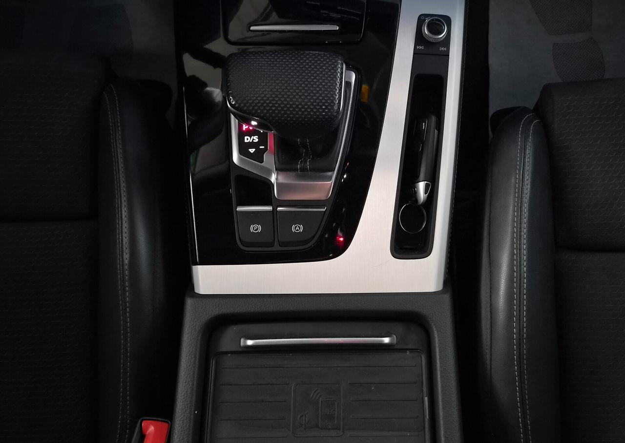 Audi Q5 SPORTBACK 55 TFSI E QUATTRO S TRONIC LINE PLUS (270 KW)