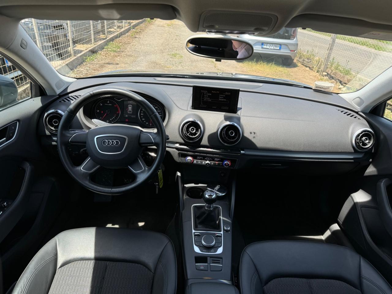 Audi A3 SPB 1.6 TDI Attraction NEOPATENTATI
