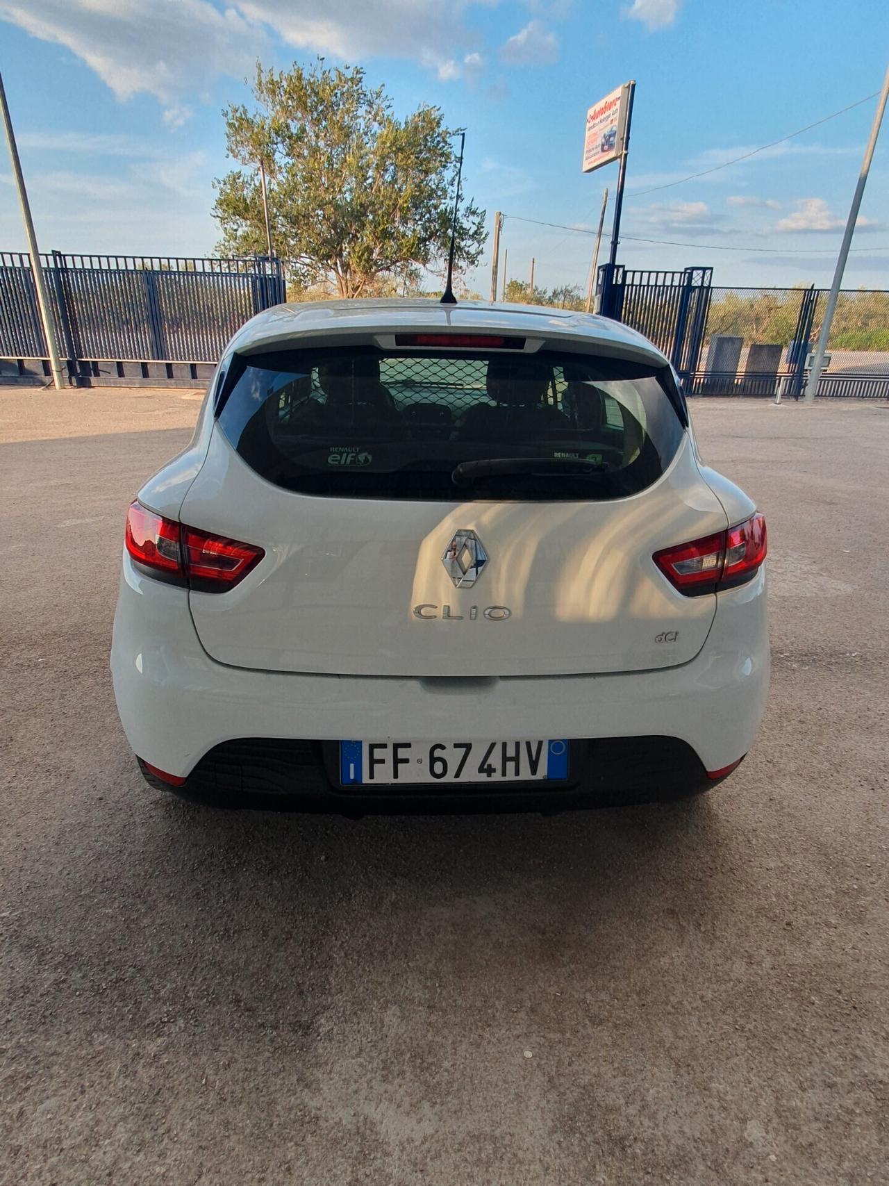 Renault Clio dCi 8V 90CV 5 porte - USATO