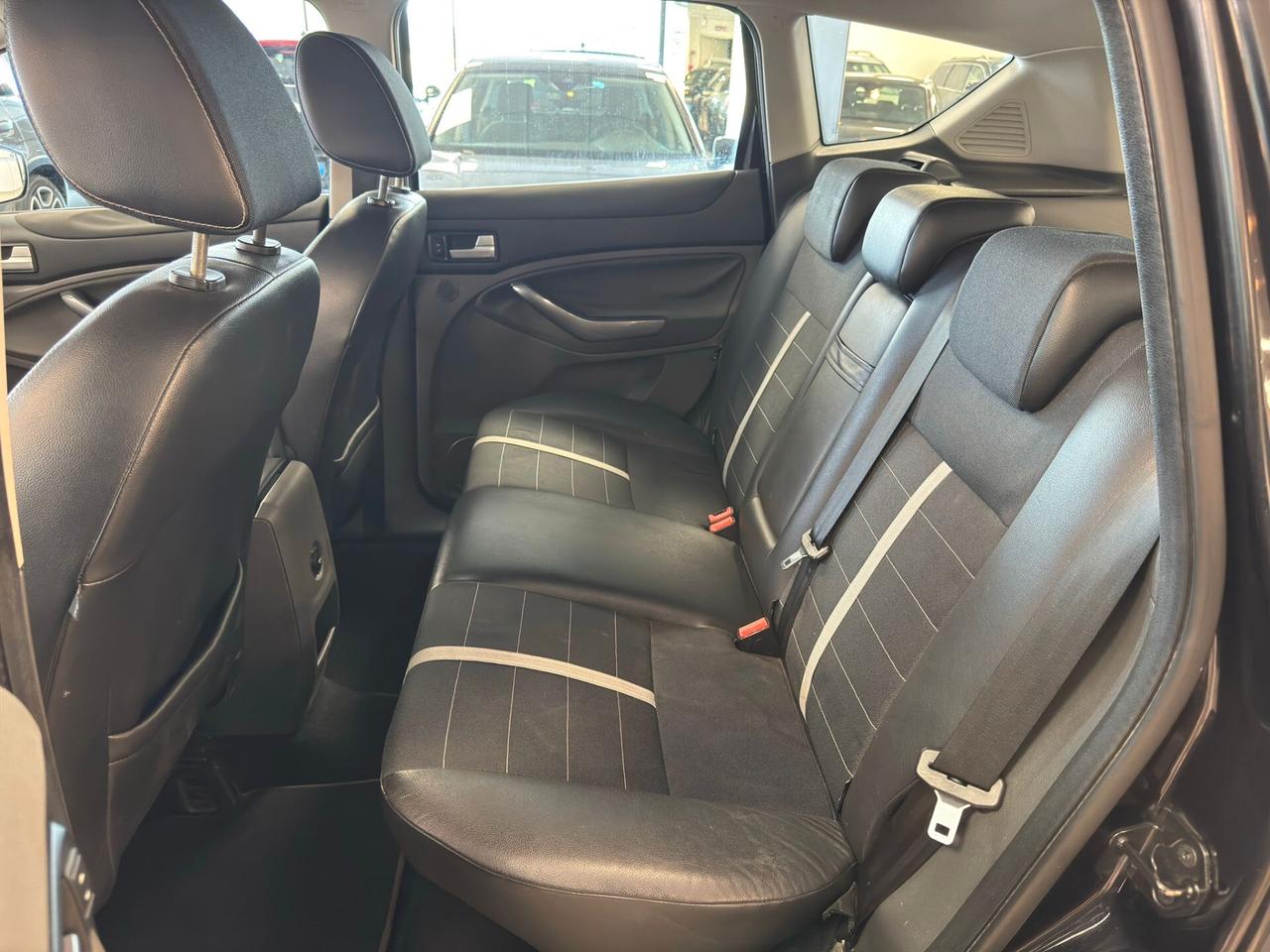 Ford Kuga 2.0 TDCi 136 CV 4WD Titanium DPF