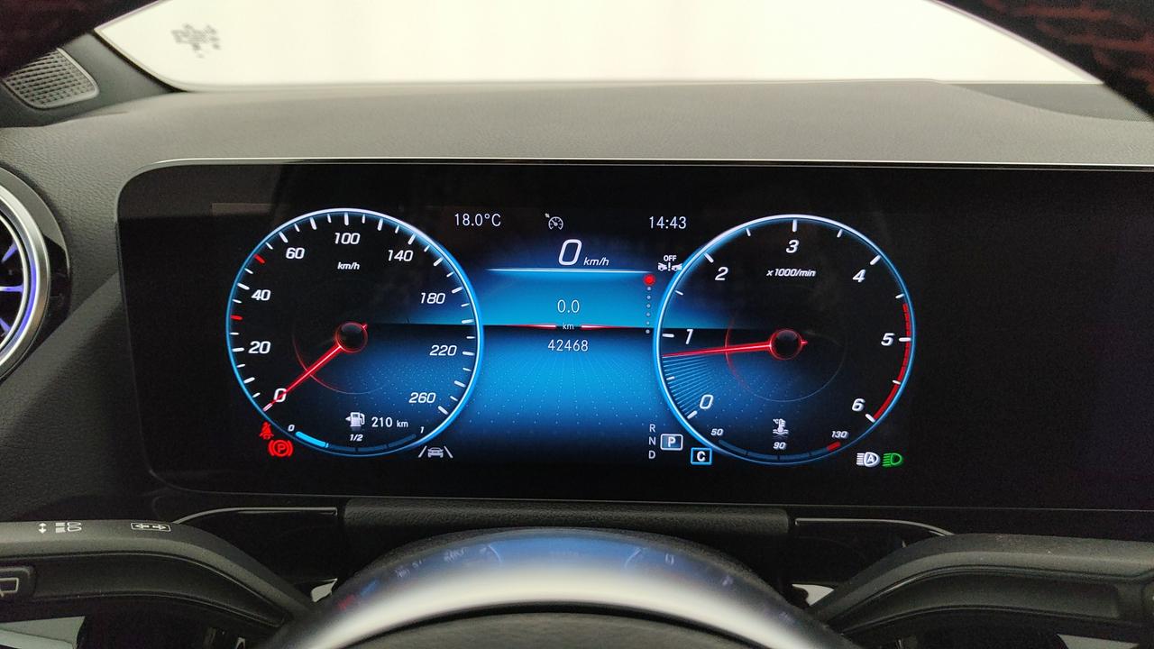 Mercedes-Benz GLA 200 d Premium auto