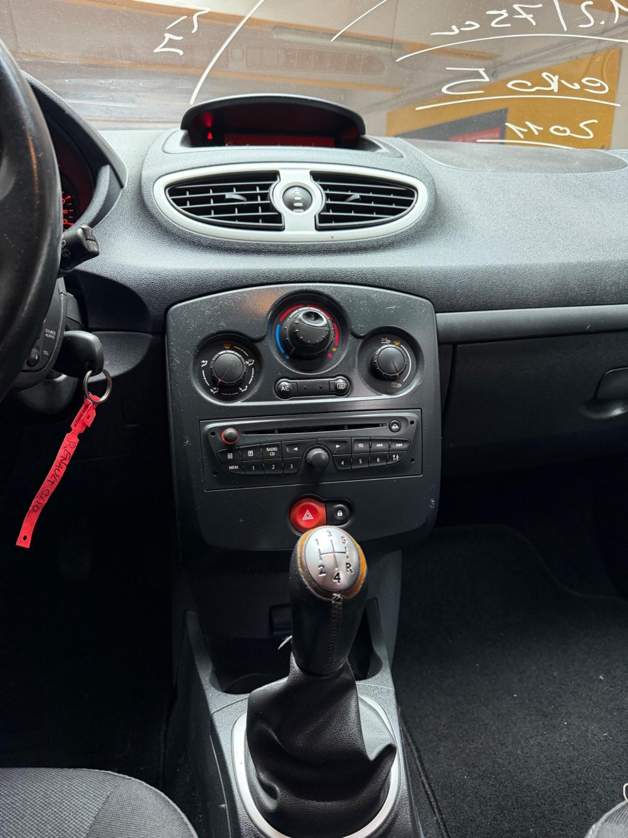 Renault Clio 1.2 Neopatentati Euro 5