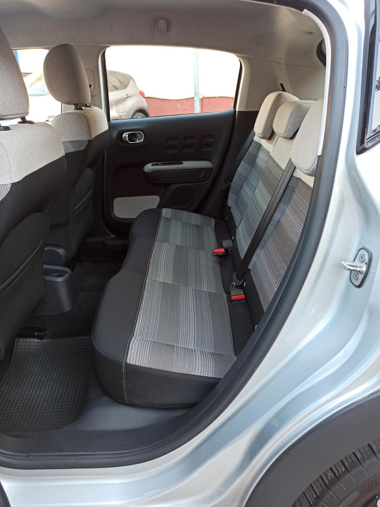 Citroen C3 PureTech 82 cv Shine Benzina