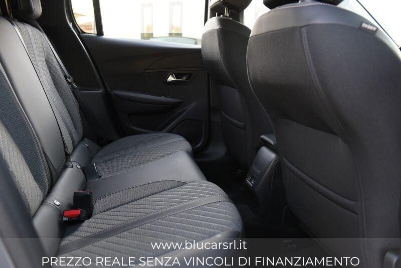 Peugeot 208 Allure PureTech 100 S/S