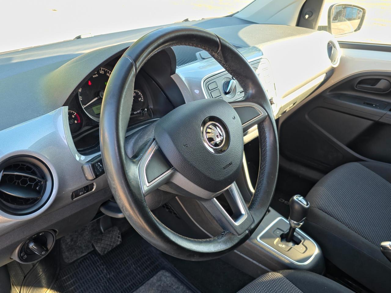 Skoda Citigo 1.0 60 CV ASG 5 porte Design Edition CV-60 E6 Automatico NEO 2017