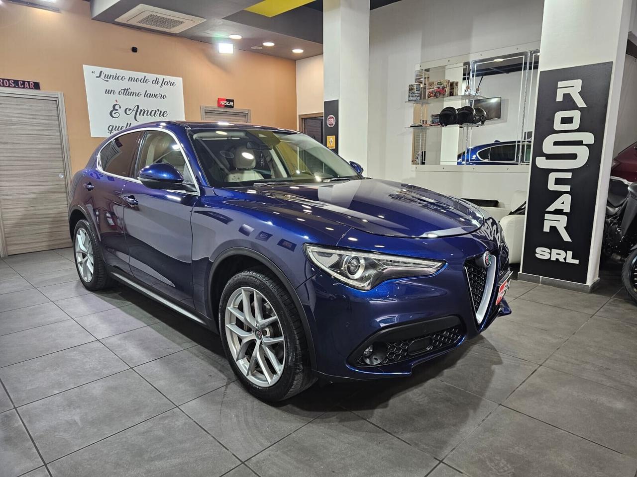 Alfa Romeo Stelvio 2.2 AT8 Q4 210 CV Executive