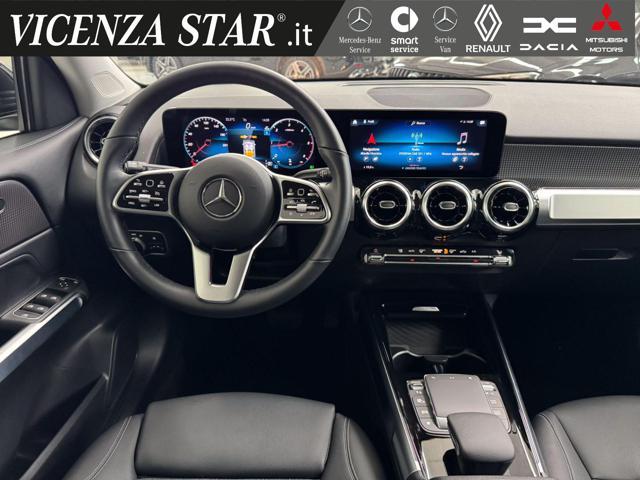 MERCEDES-BENZ GLB 180 d SPORT