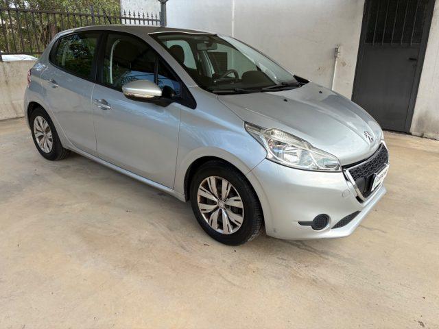 PEUGEOT 208 1.4 8V HDi 68CV Allure UNICO PROPRIETARIO