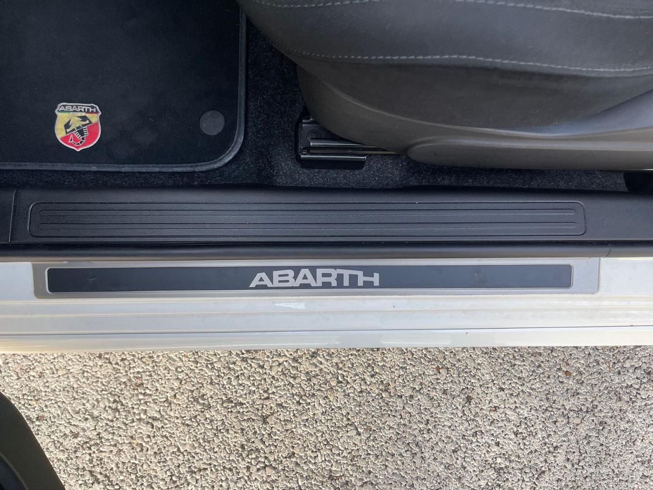 Abarth 500 Cabrio 1.4 T-Jet #7125