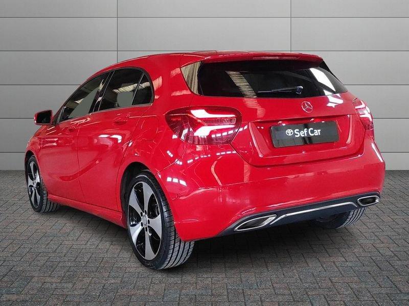 Mercedes-Benz Classe A A 180 d Premium auto my16