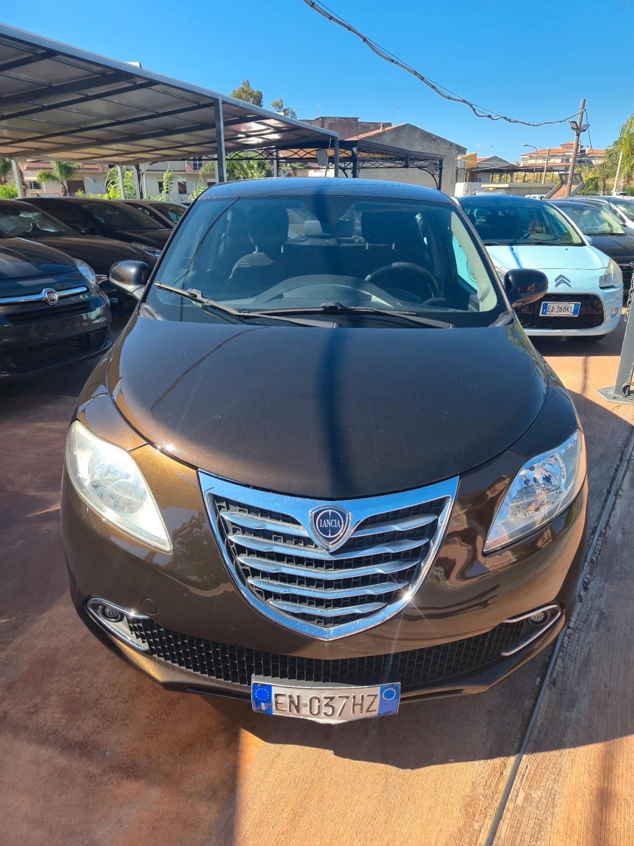 Lancia Ypsilon 1.2 69 CV 5 porte GPL Ecochic Gold
