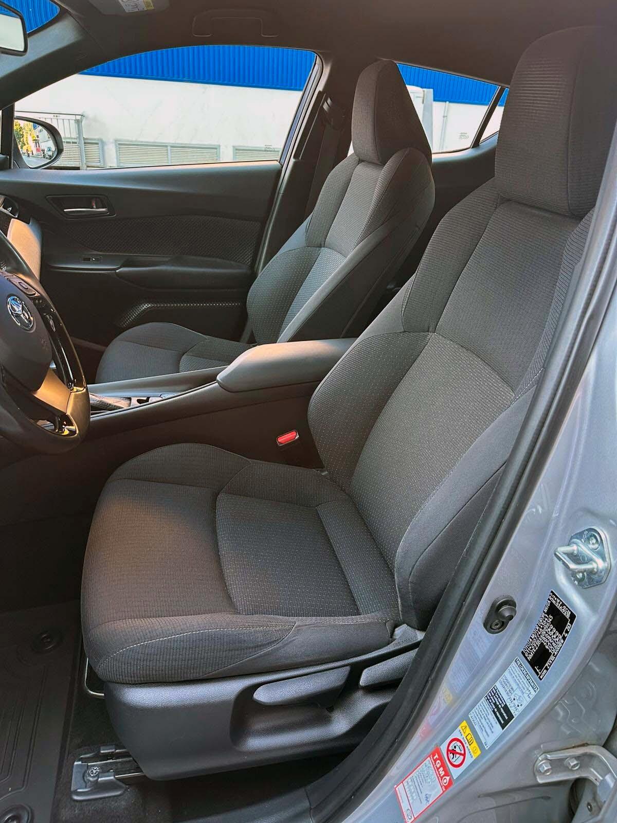 Toyota C-HR 1.8 Hybrid E-CVT Style Batterie Nuove Sempre Tagliandi Toyota