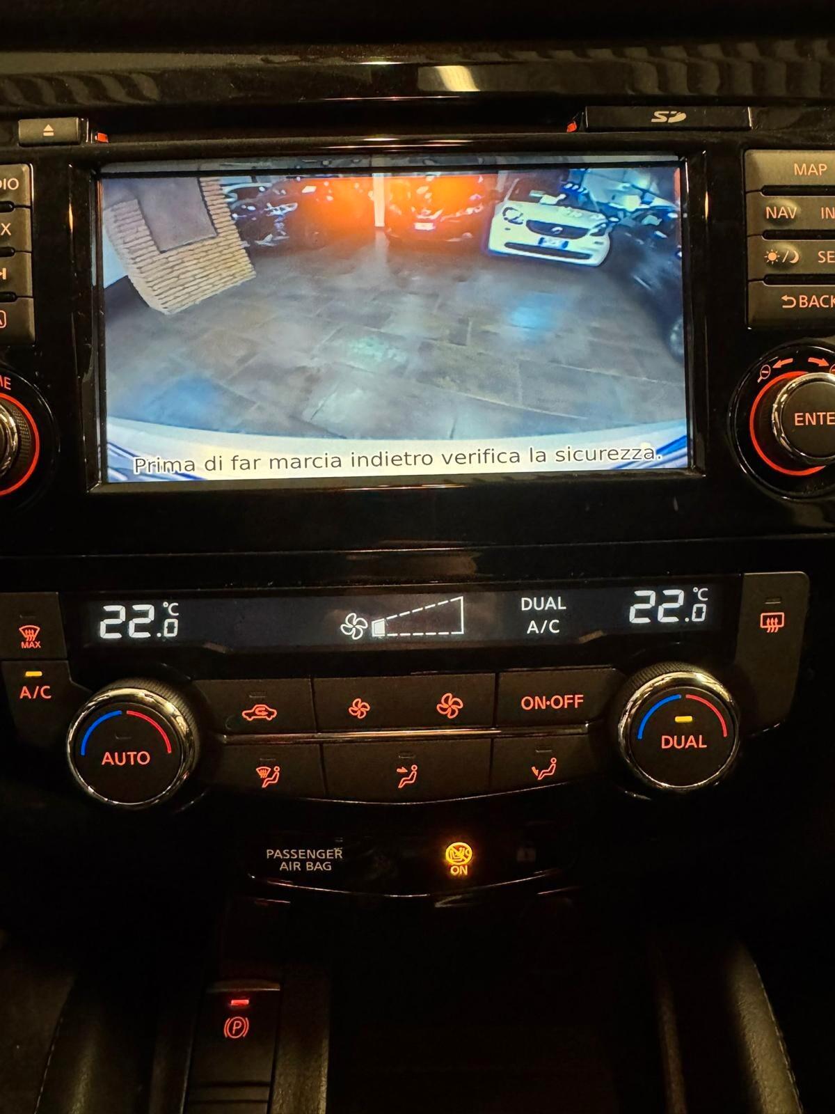 Nissan Qashqai 1.2 DIG-T Business