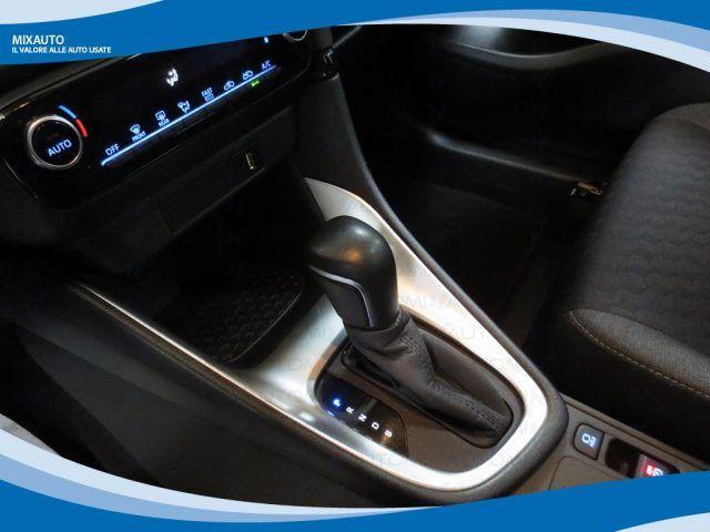 TOYOTA Yaris Hybrid 1.5 5 Porte Active AUT EU6