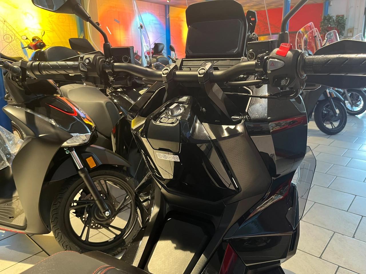Honda ADV 350