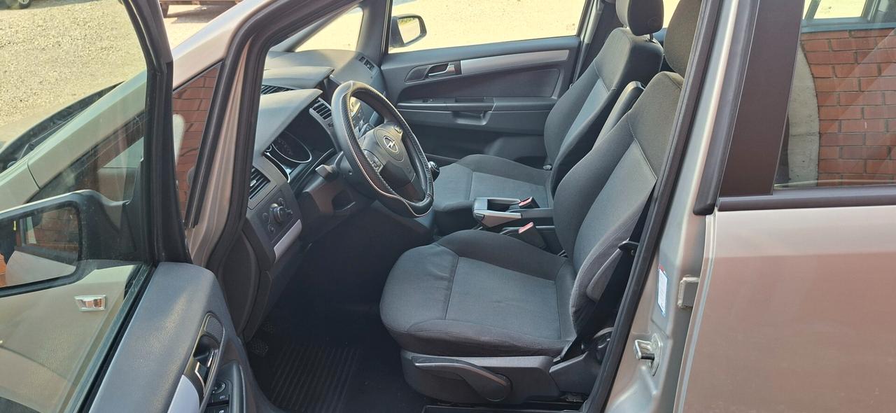 Opel Zafira 1.6 16V ecoM 94CV Enjoy 7 POSTI