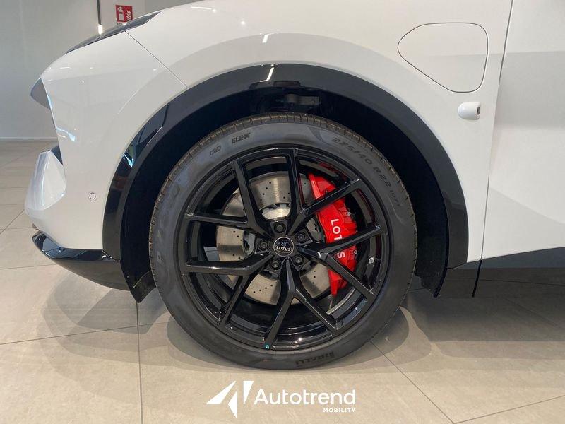 Lotus Eletre 600 GT 612 CV AWD Lotus Bari