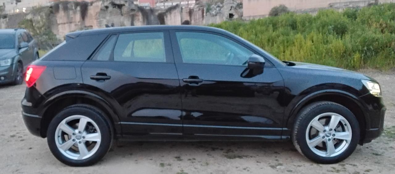 Audi Q2 1.6 TDI Business