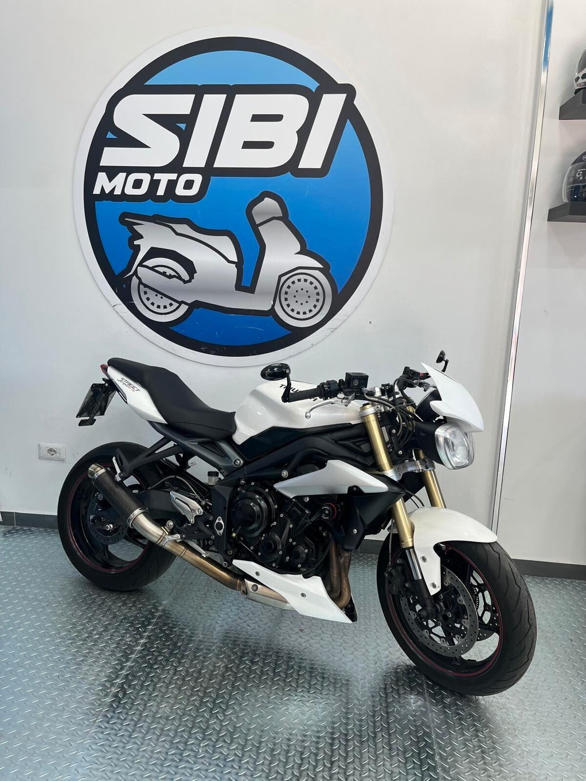 Triumph Street Triple 675