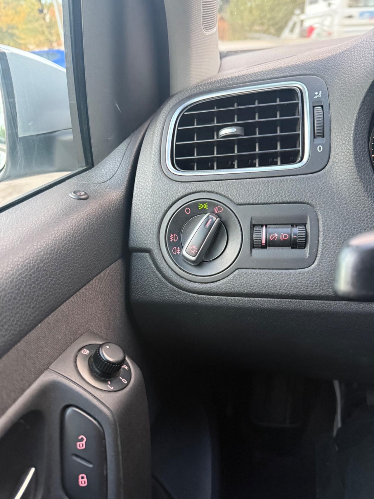 Volkswagen Polo 1.6 5 porte Highline BiFuel GPL